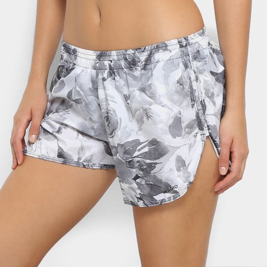 Short Memo Run Estampado - Branco+Preto