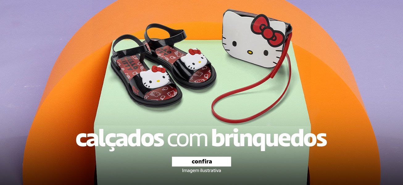 Calçados com brinquedos