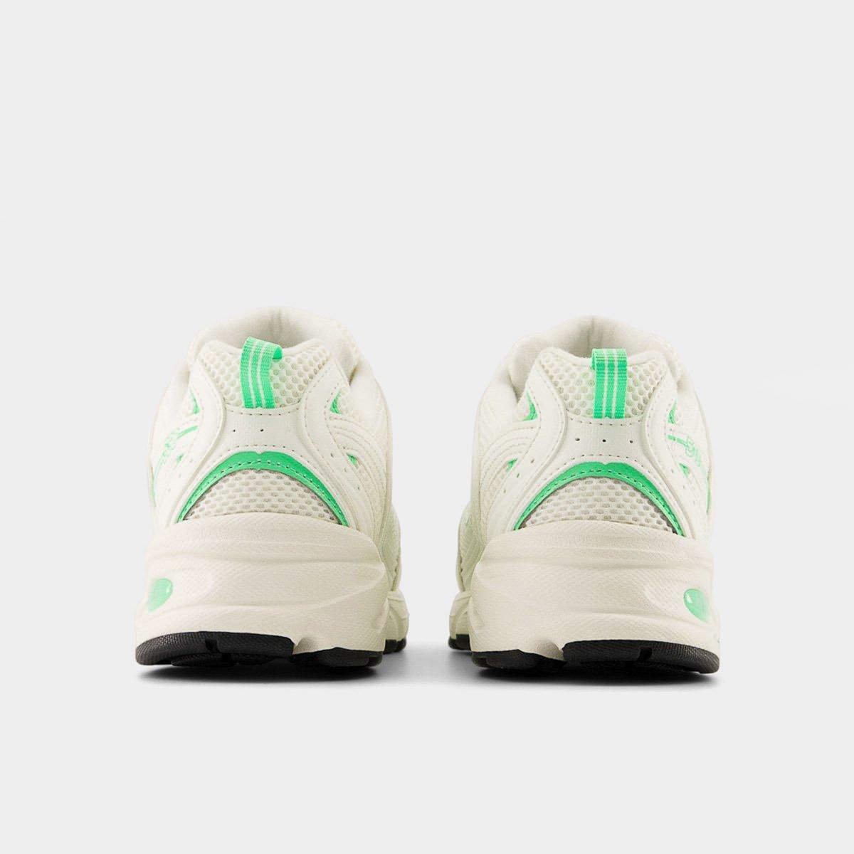 Tênis New Balance 530 - Tam: 40 - 4