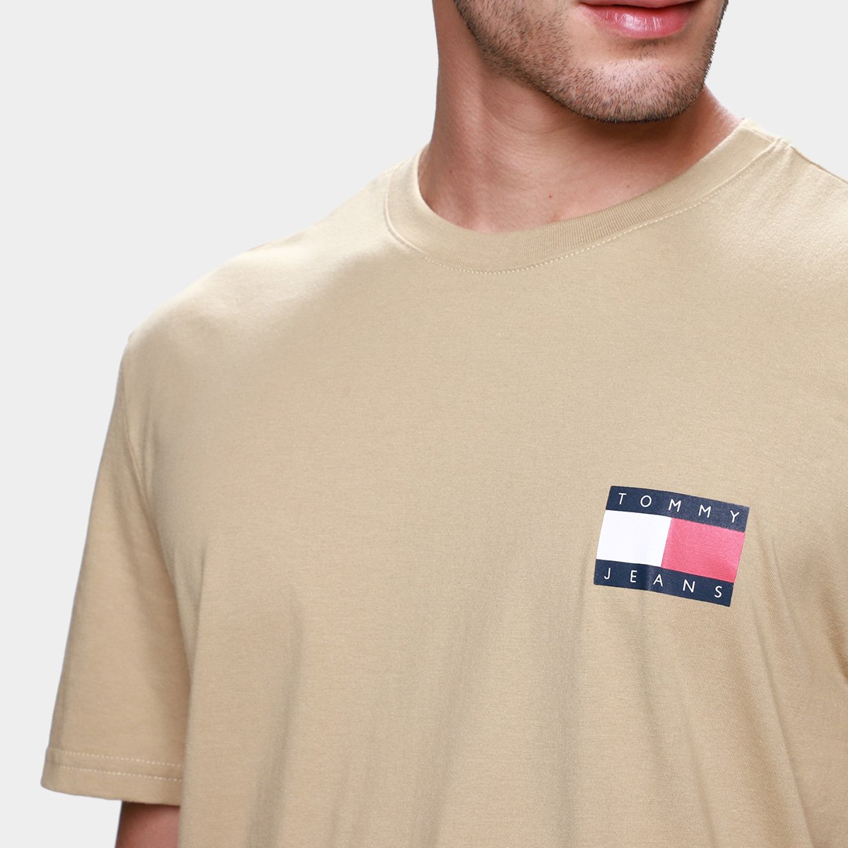 Camiseta Tommy Jeans Essential Flag Masculina - Tam: G - 2