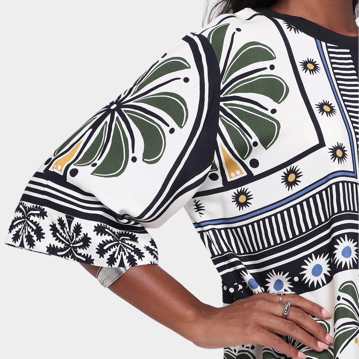 Vestido Farm T-Shirt Jardim Tropical Feminino - Tam: P - 2