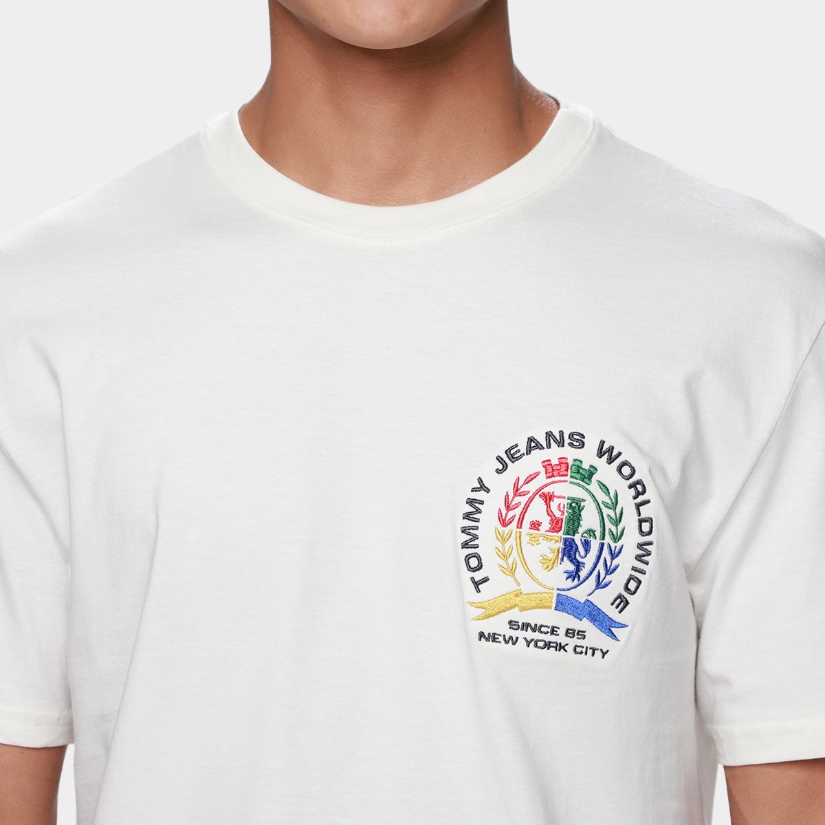 Camiseta Tommy Jeans Crest Teex Masculina - Tam: P - 2
