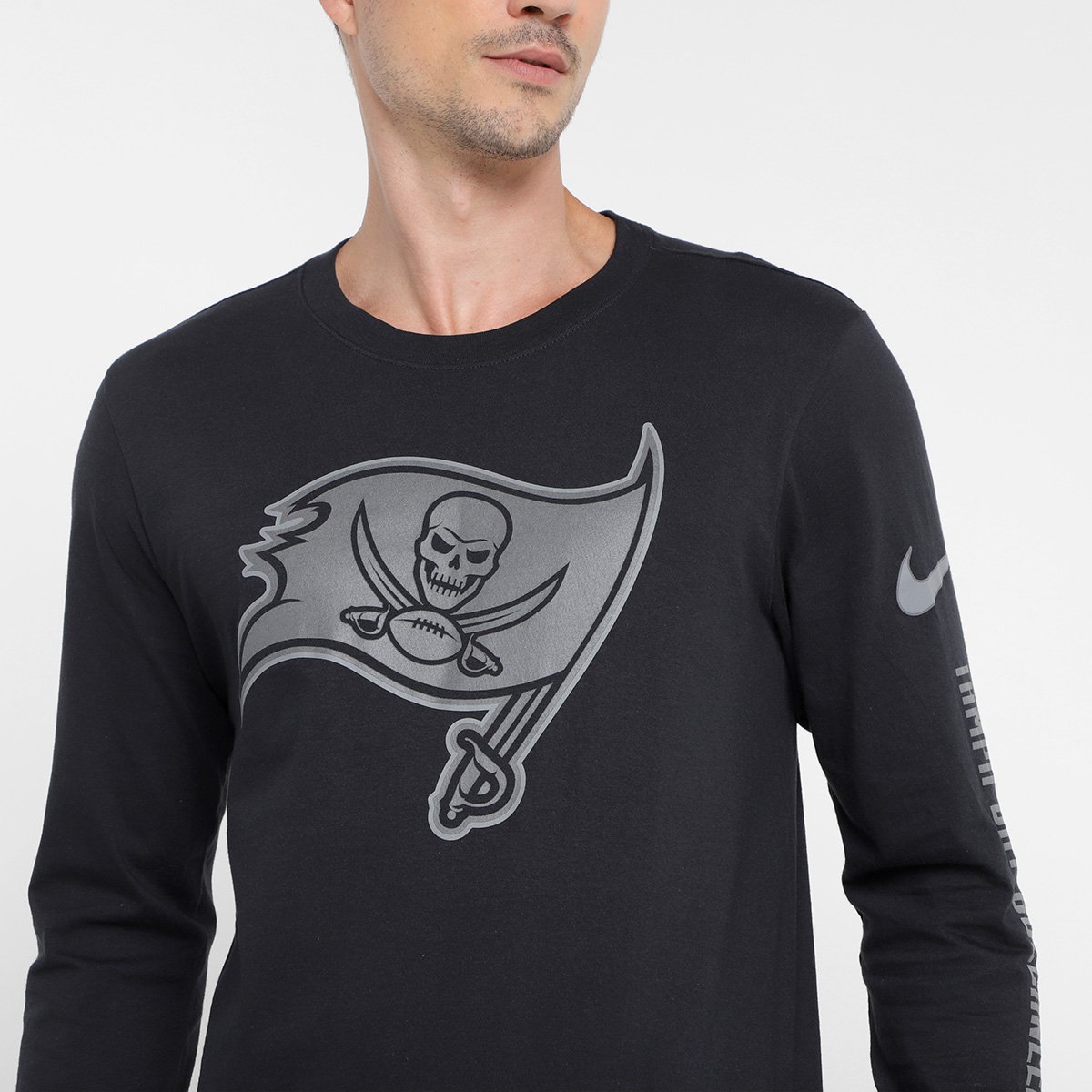 Camiseta Nike NFL Tampa Bay Buccaneers Reflective Essential Manga Longa Masculina - Tam: P - 2