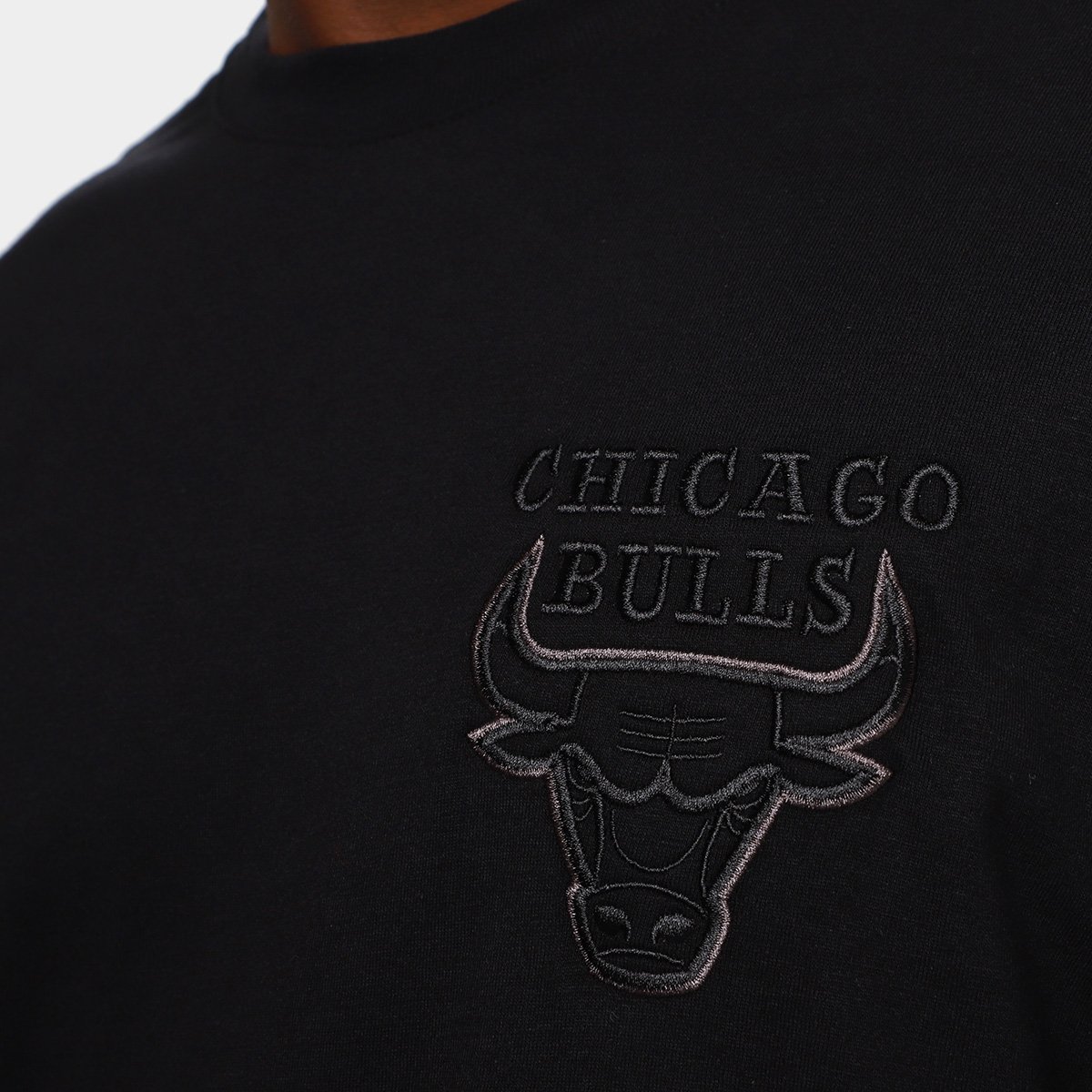 Camiseta NBA Mitchell & Ness Faux Emboss Masculina - Tam: P - 2
