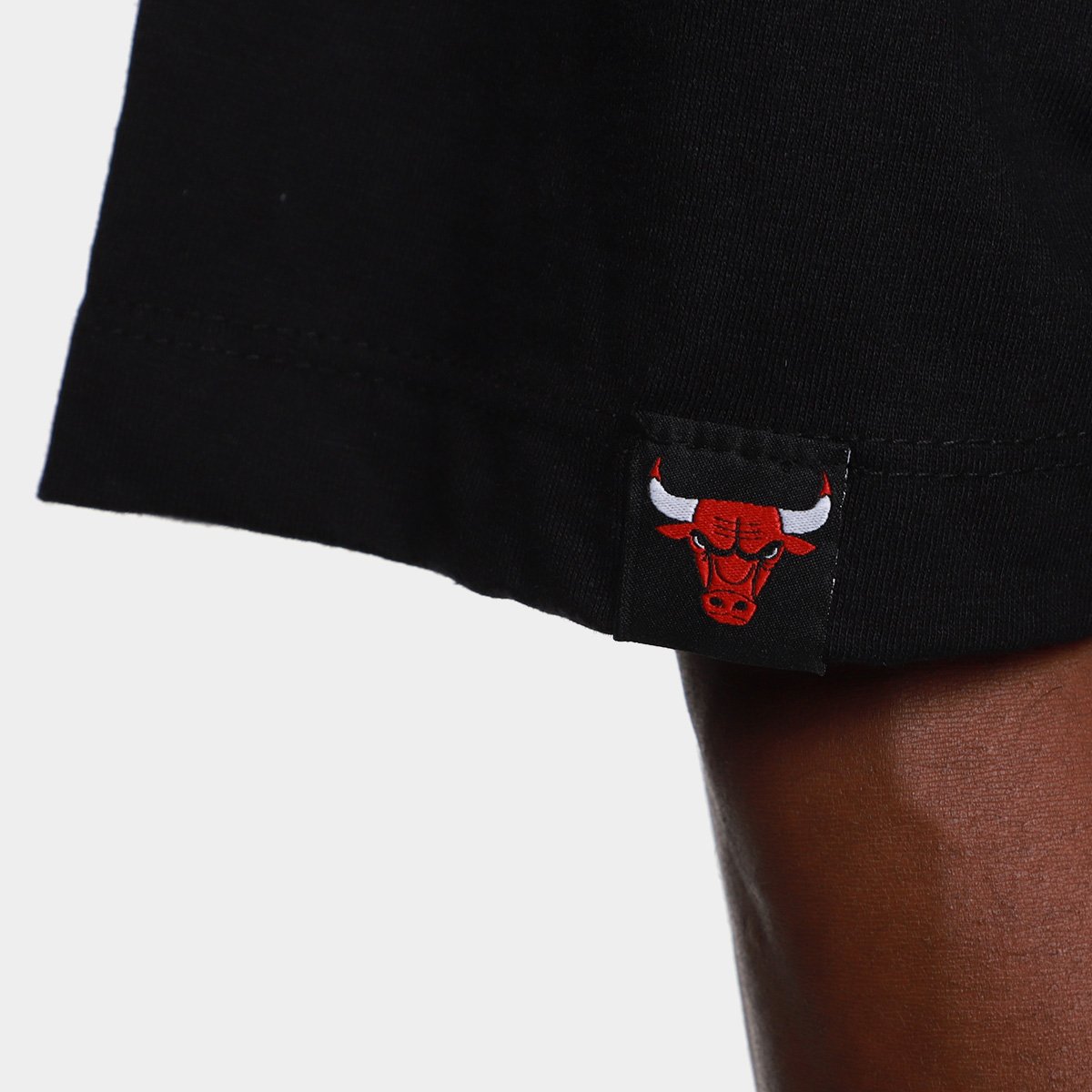 Camiseta NBA Mitchell & Ness Faux Emboss Masculina - Tam: P - 3