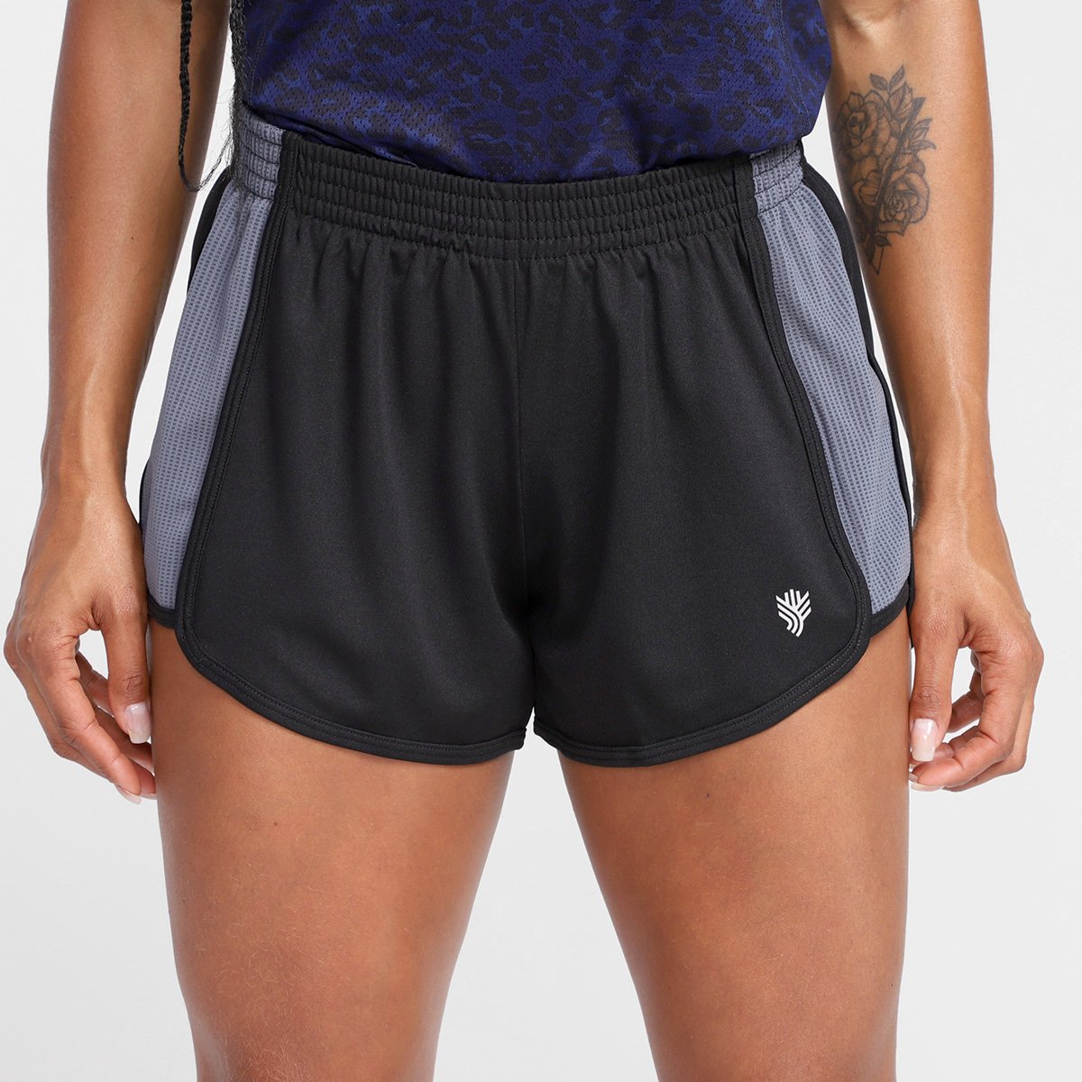 Shorts Gonew Force Feminino