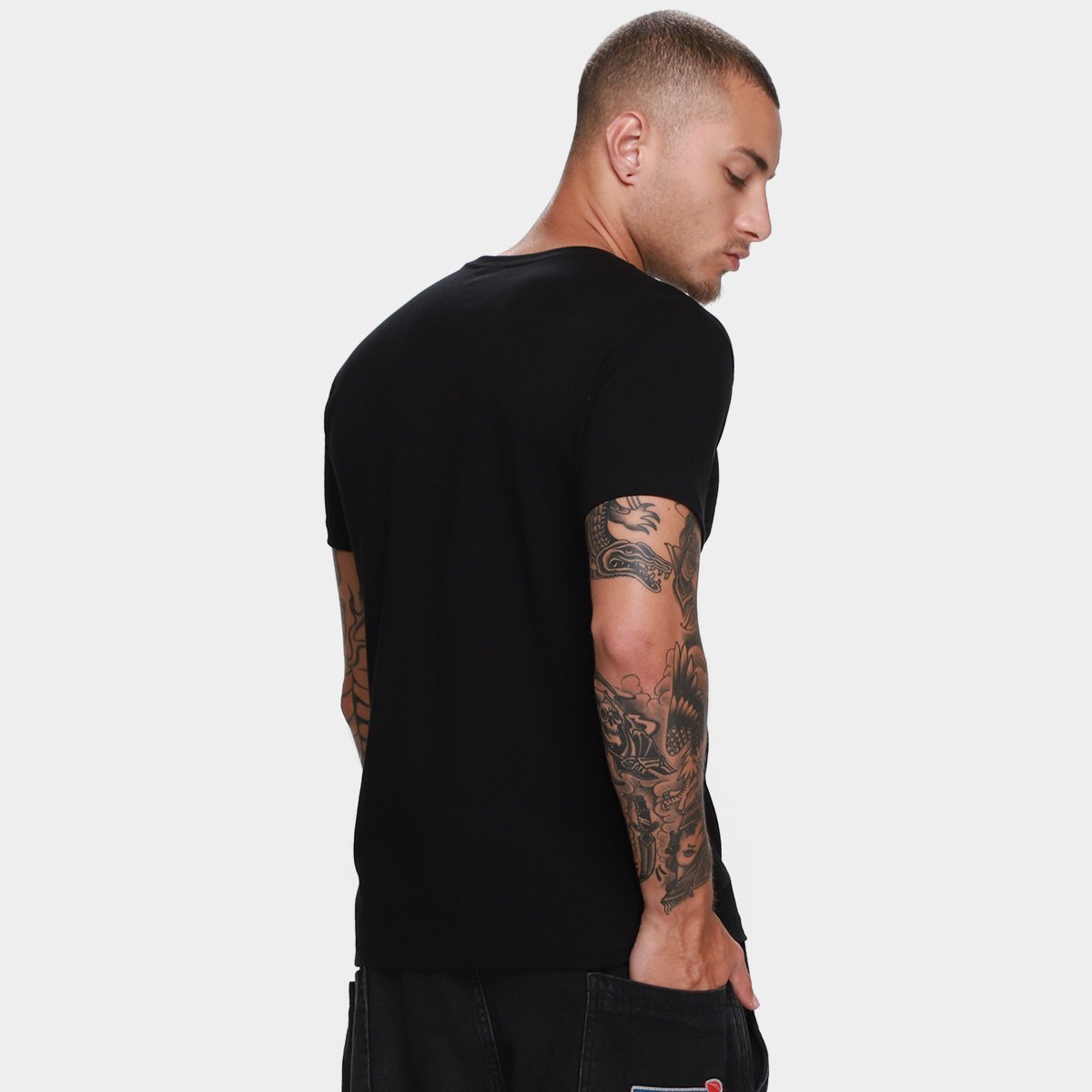 Camiseta Cavalera Slim Relief Masculina - Tam: M - 1