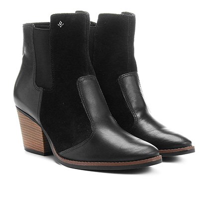 bota cravo e canela zattini