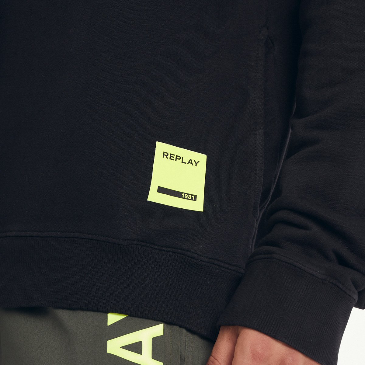 Blusa Moletom Replay C/ Cardaço Masculina - Tam: P - 3