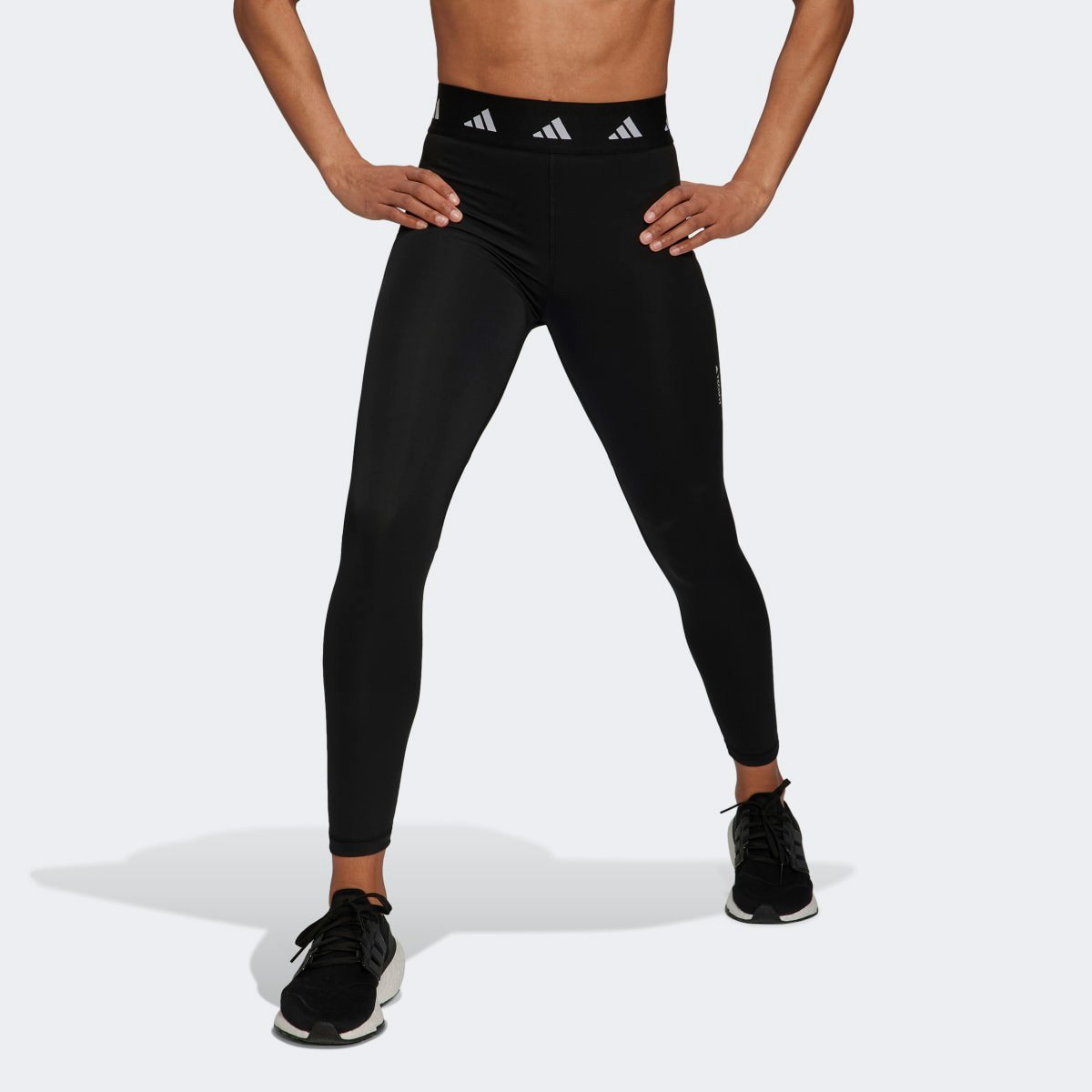 Calça Legging Adidas Techfit Feminina