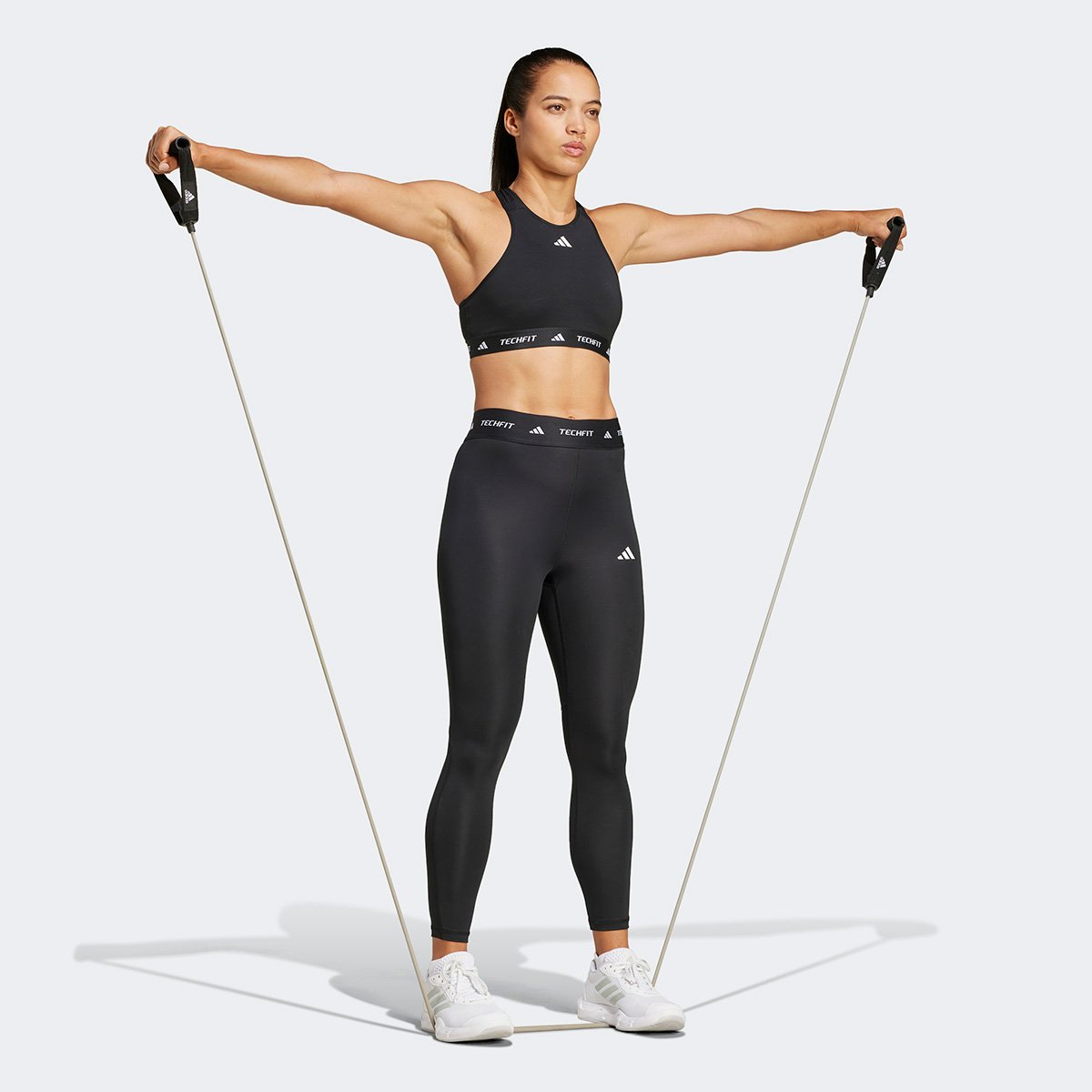 Calça Legging Adidas Techfit Capri Feminina - Tam: GG - 4