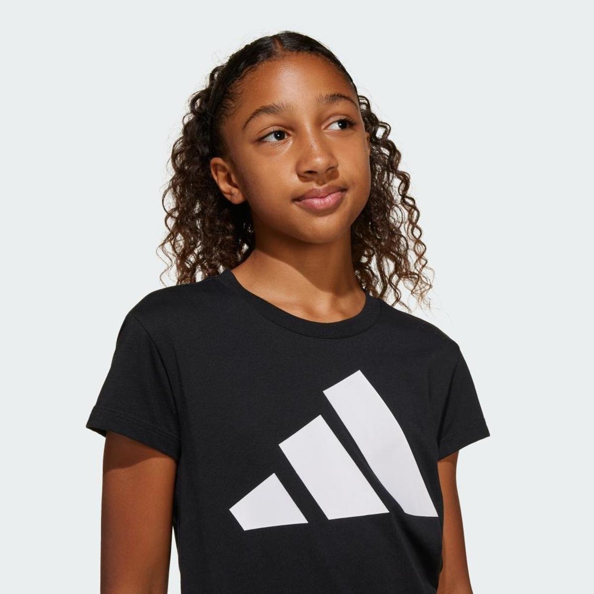 Camiseta Infantil Adidas Big Logo Menina - Tam: 9/10A - 4