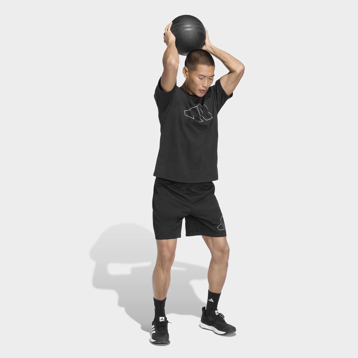 Camiseta Adidas We Base Masculina - Tam: P - 2