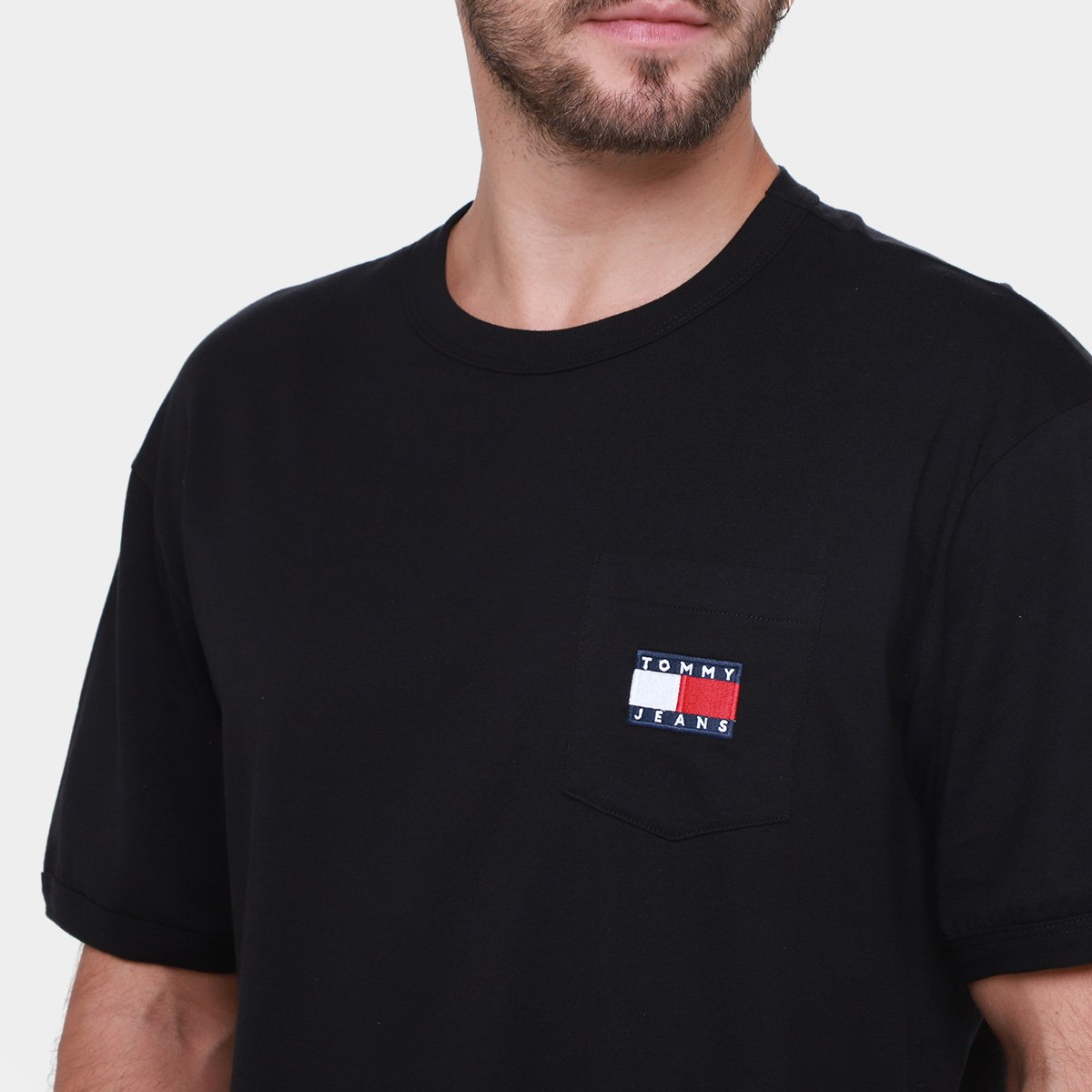 Camiseta Tommy Jeans Badge Pocket Masculina - Tam: P - 2