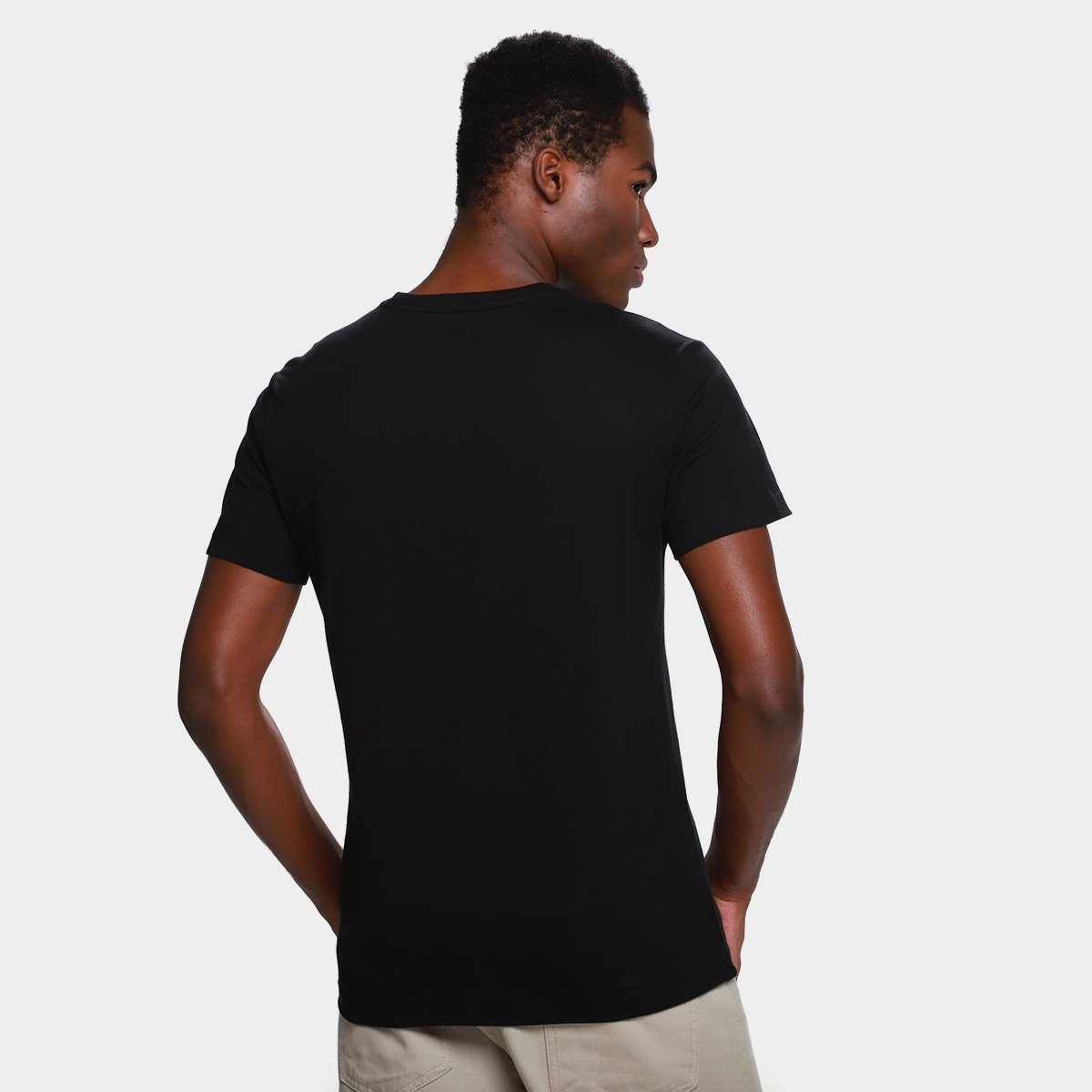 Camiseta Tommy Hilfiger Essential Pocket Masculina - Tam: P - 1