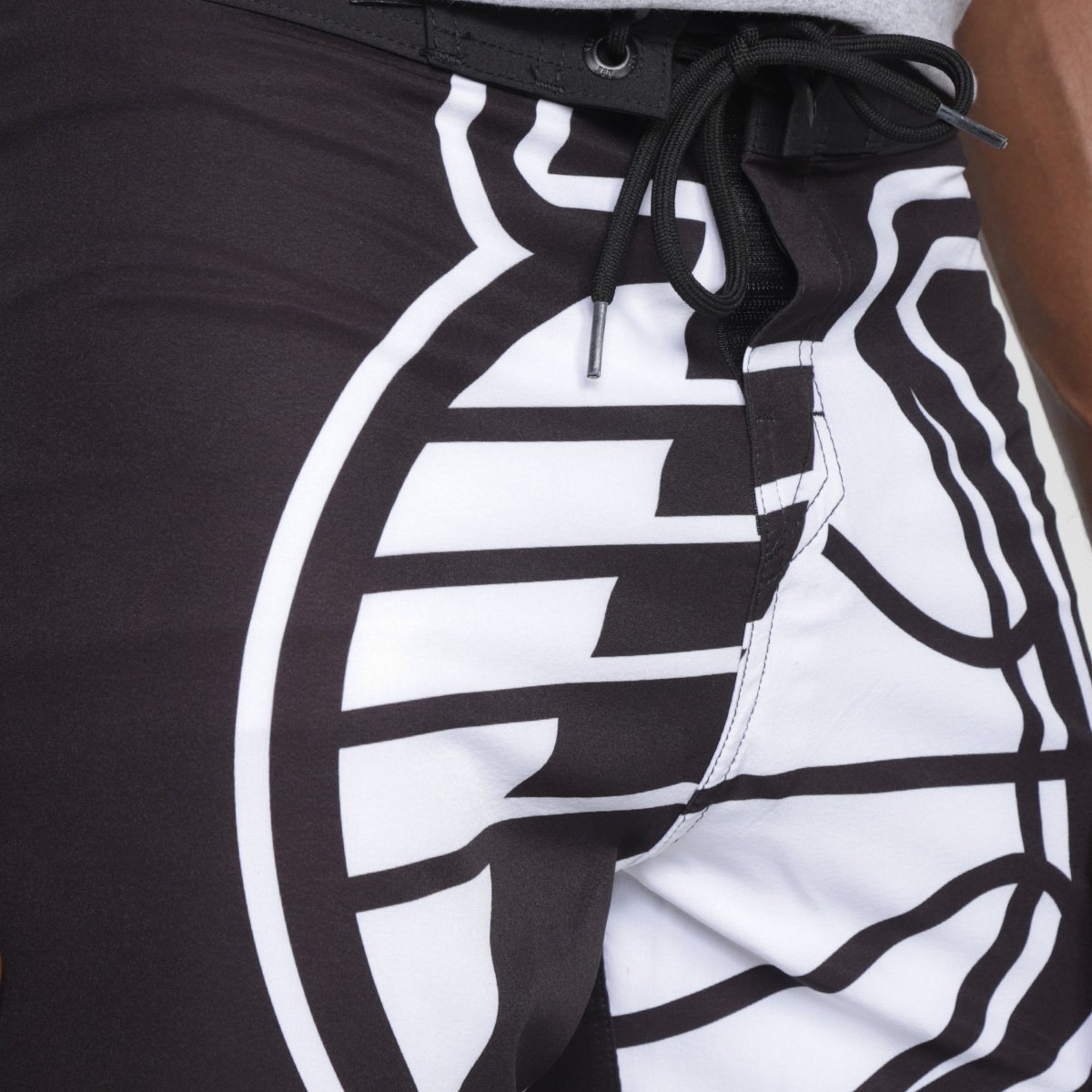 Bermuda NBA Los Angeles Lakers Maxi Logo Masculina - Tam: 40 - 2