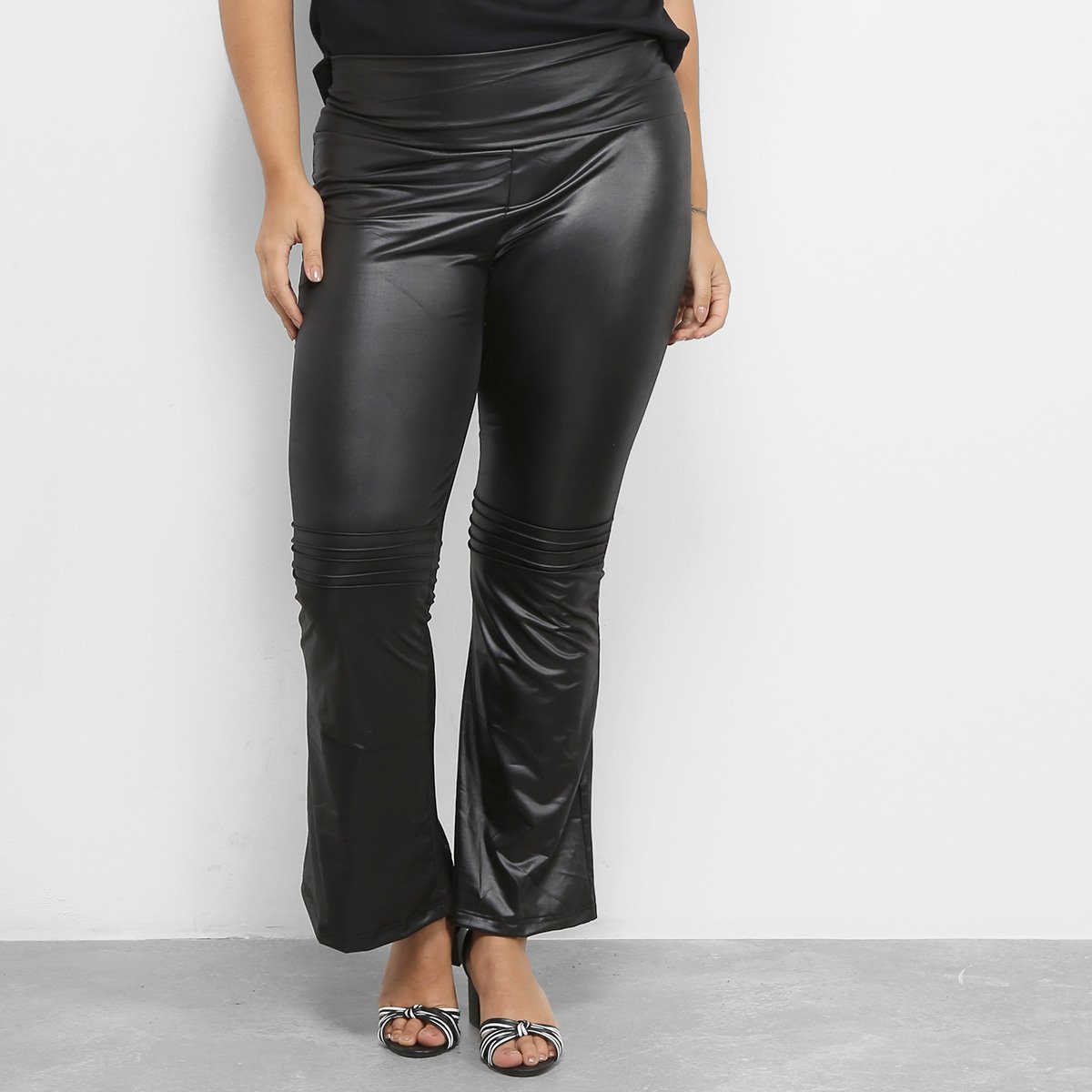 Calça Flare Blomma Plus Size Feminina