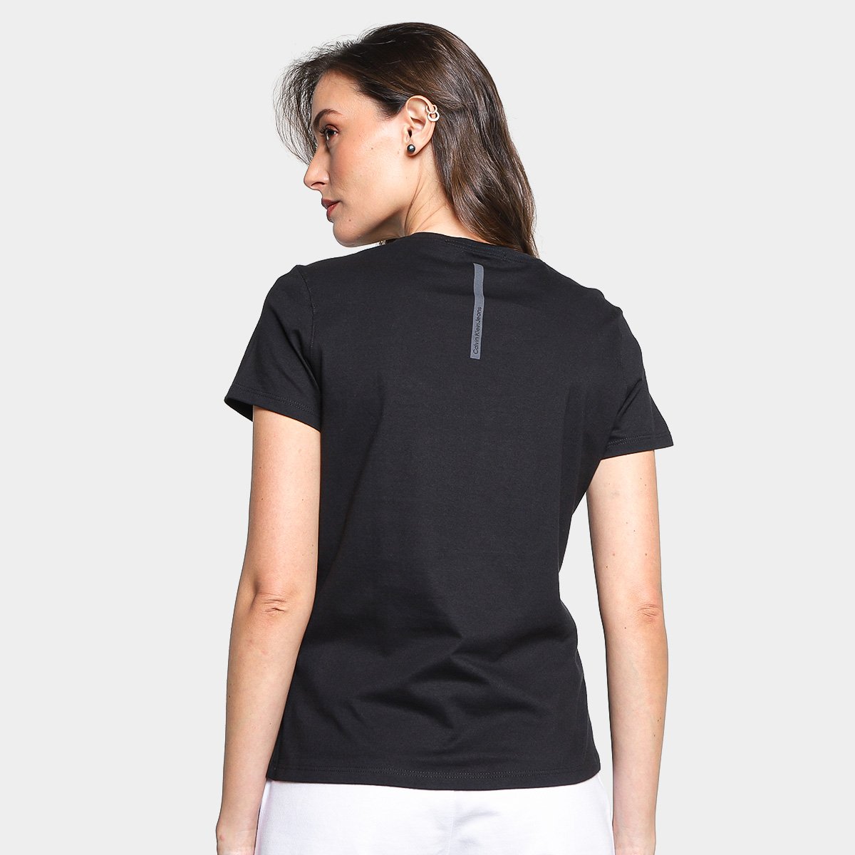 Camiseta Calvin Klein Logo Embossed Feminina - Tam: M - 1