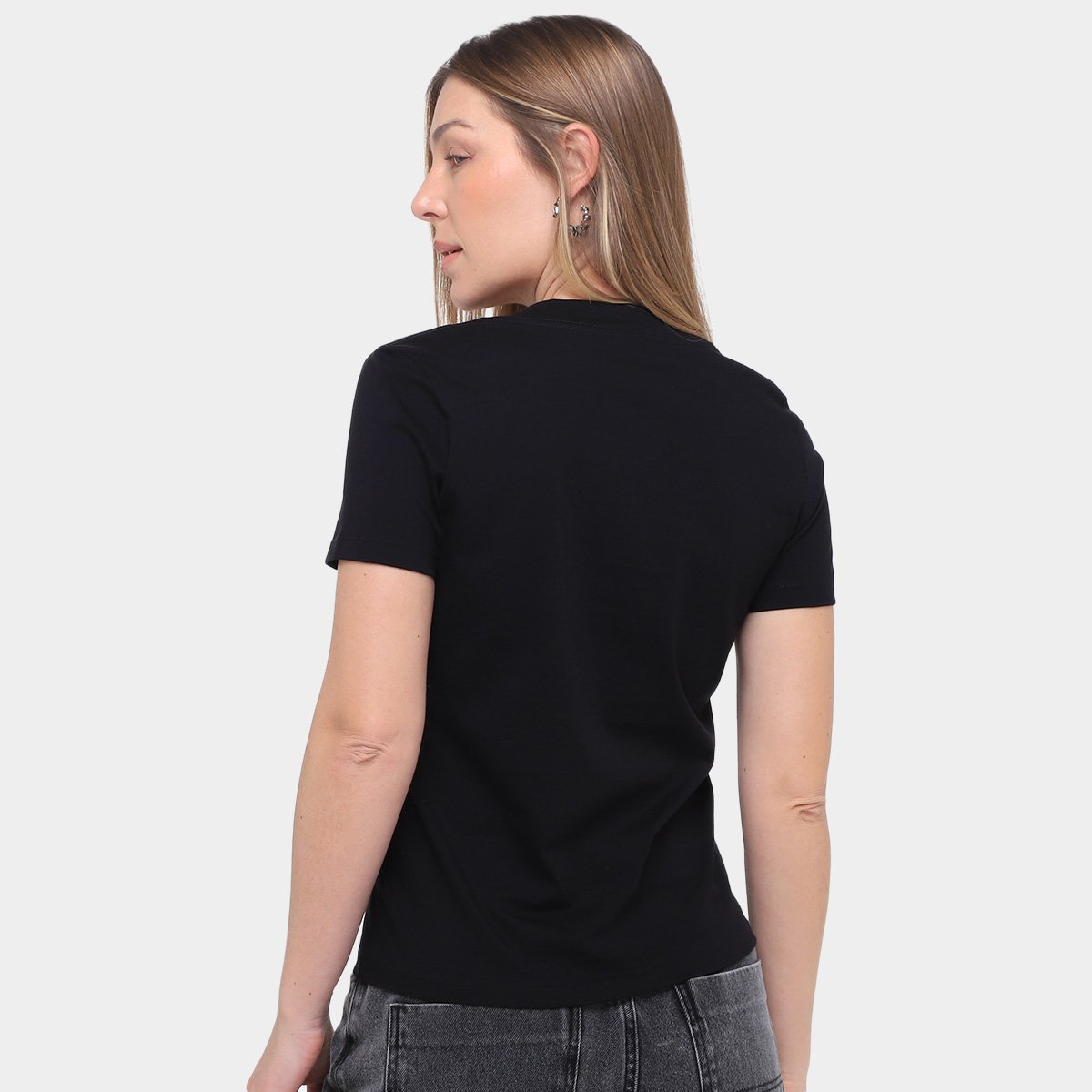 Camiseta Calvin Klein Egípicio Patch V Feminina - Tam: M - 1
