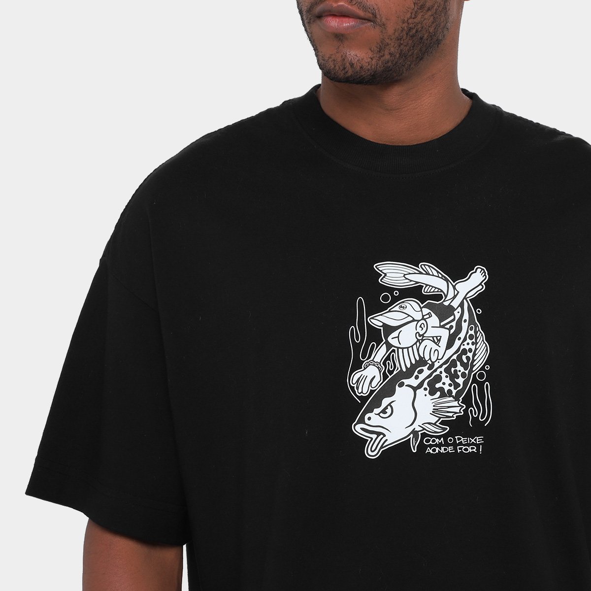 Camiseta Oversized Santos Com o Peixe Masculina - Tam: P - 2