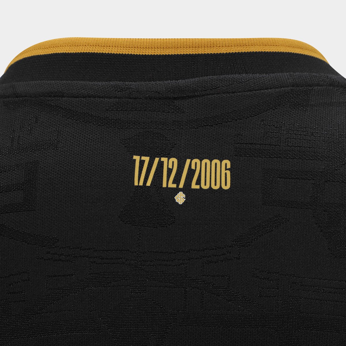 Camisa Internacional RetrôMania Yokohama 2006 Masculina - Tam: P - 5