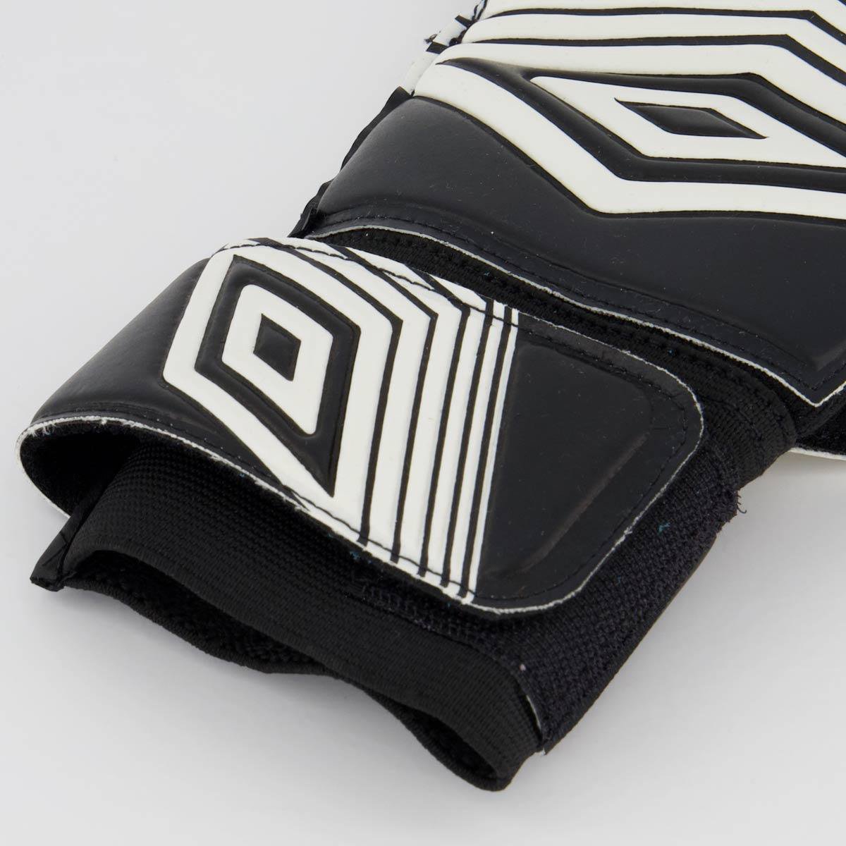 Luva Goleiro Umbro - Tam: 11 - 1