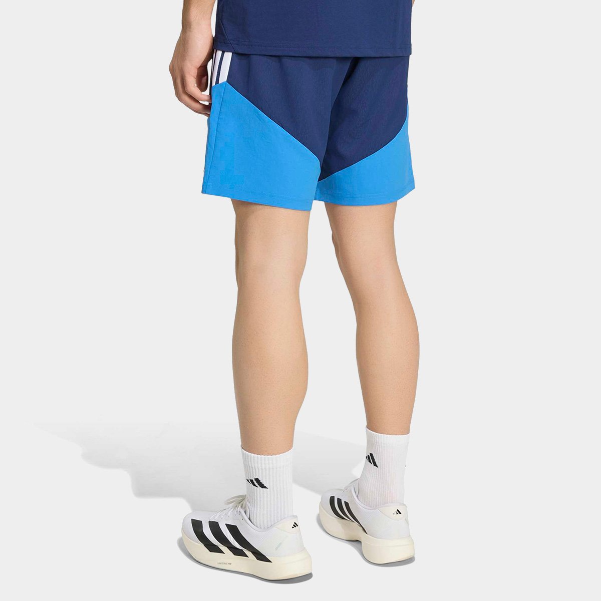 Shorts Cruzeiro 26/27 Viagem Adidas Masculino - Tam: P - 2