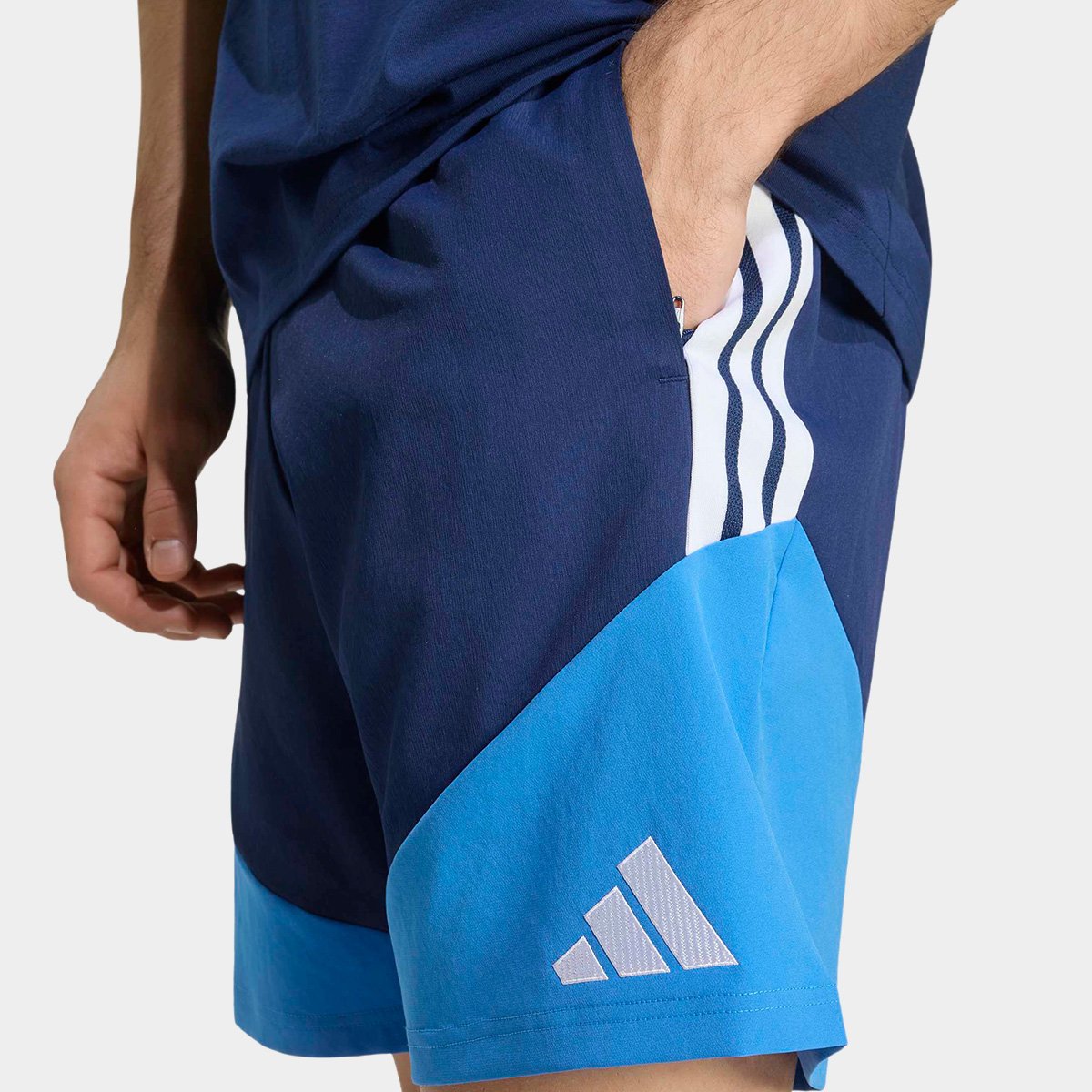 Shorts Cruzeiro 26/27 Viagem Adidas Masculino - Tam: P - 3