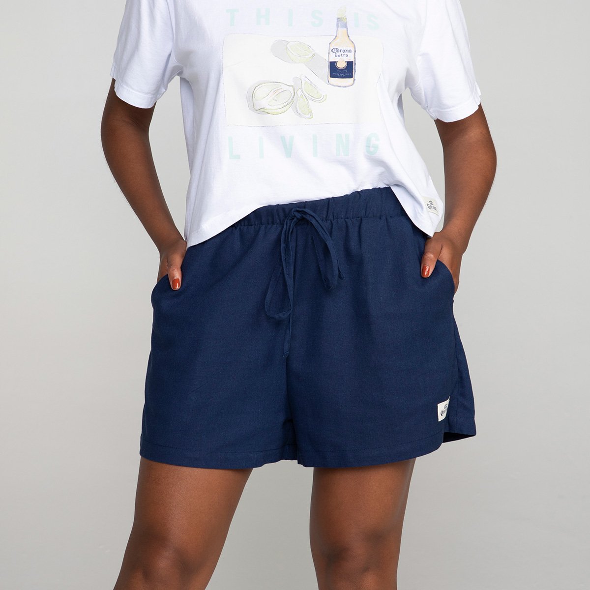 Bermuda Corona Com Bolso Feminina