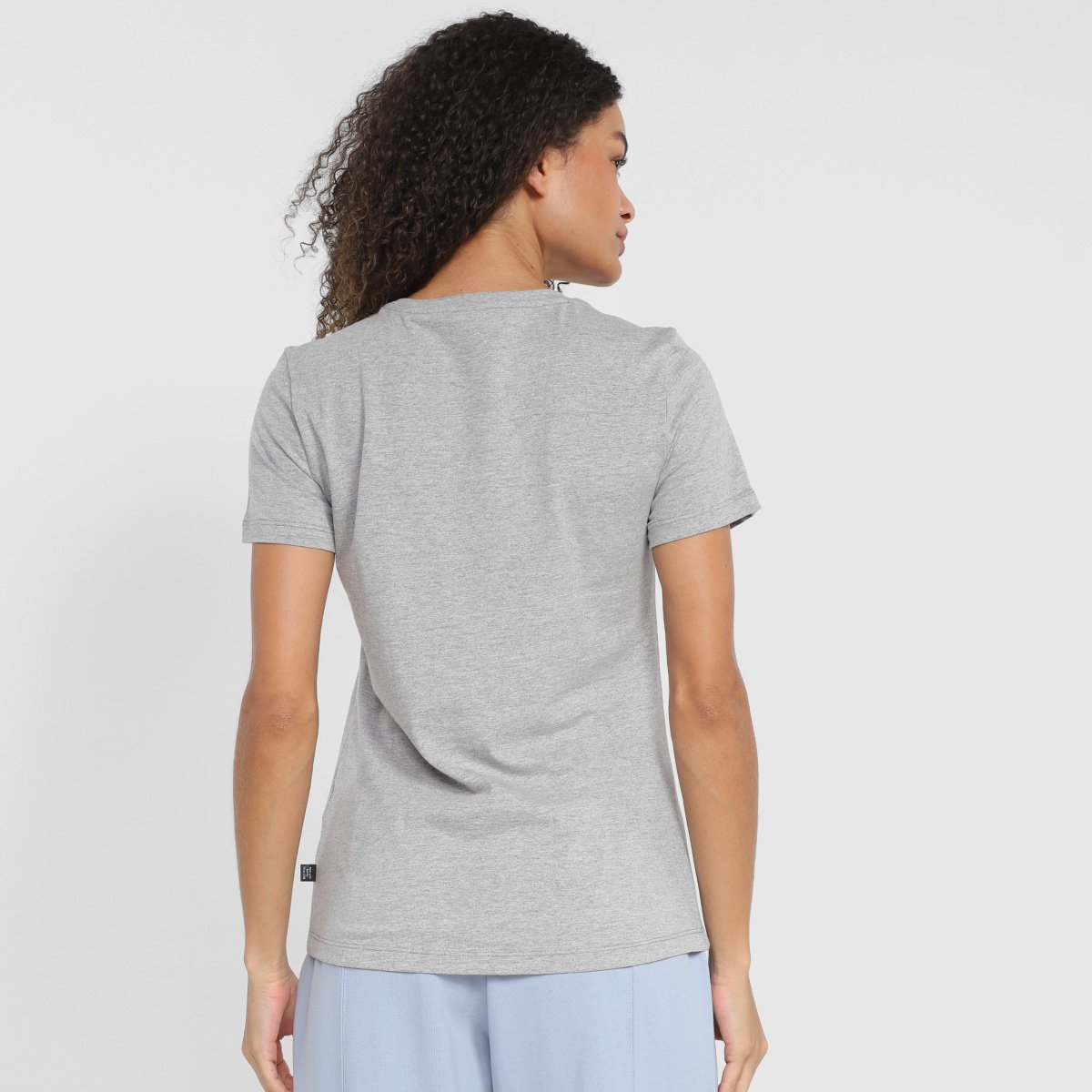 Camiseta Puma Ess Logo Feminina - Tam: P - 1