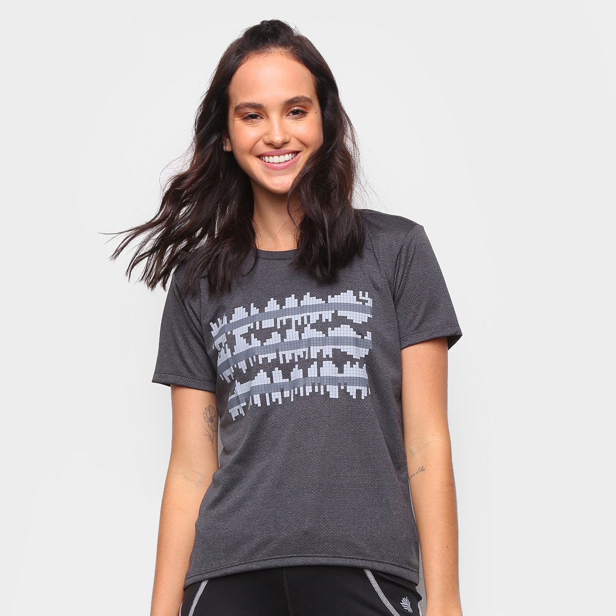 Camiseta Gonew Love Heart Beat Feminina