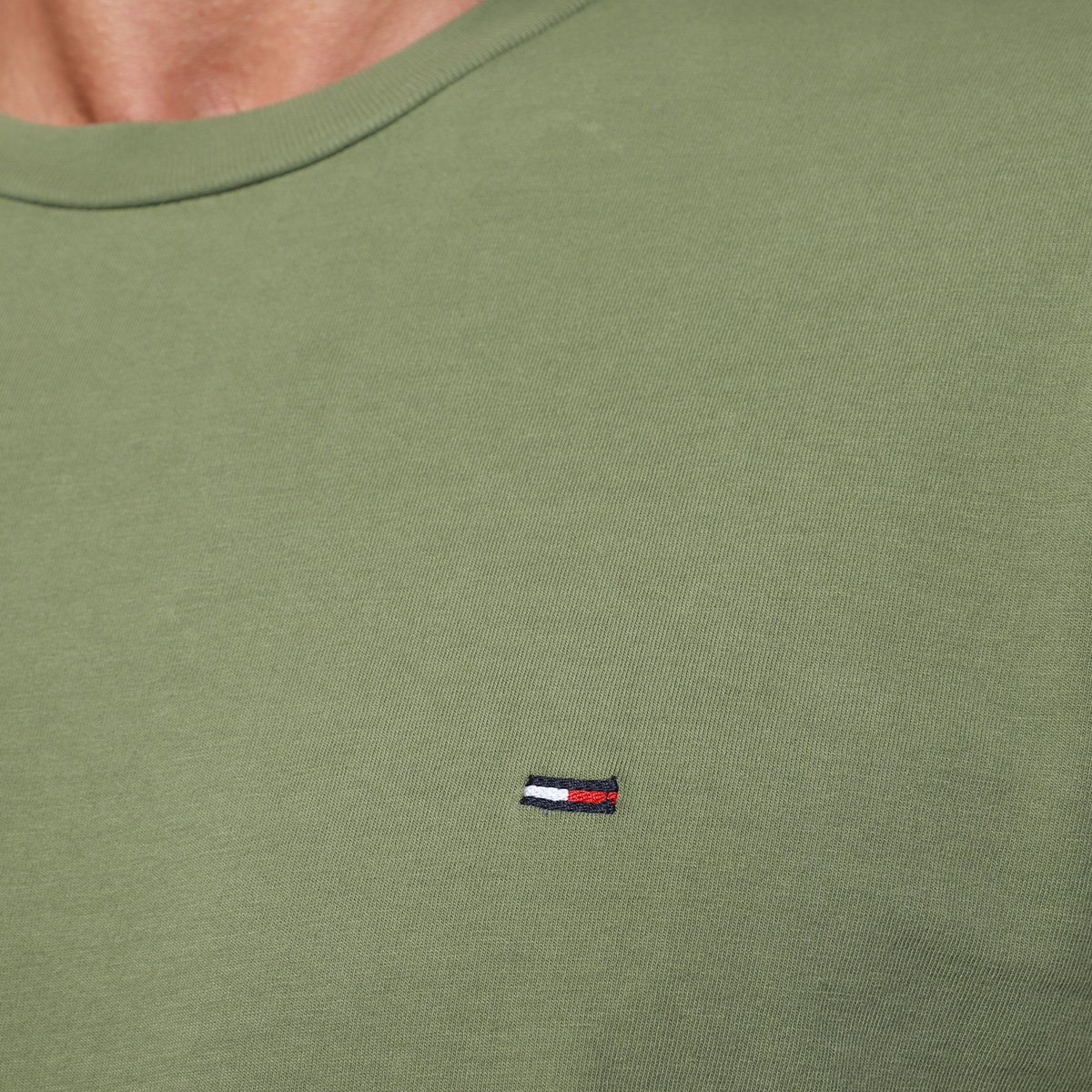 Camiseta Tommy Jeans Lisa Masculina - Tam: GG - 2