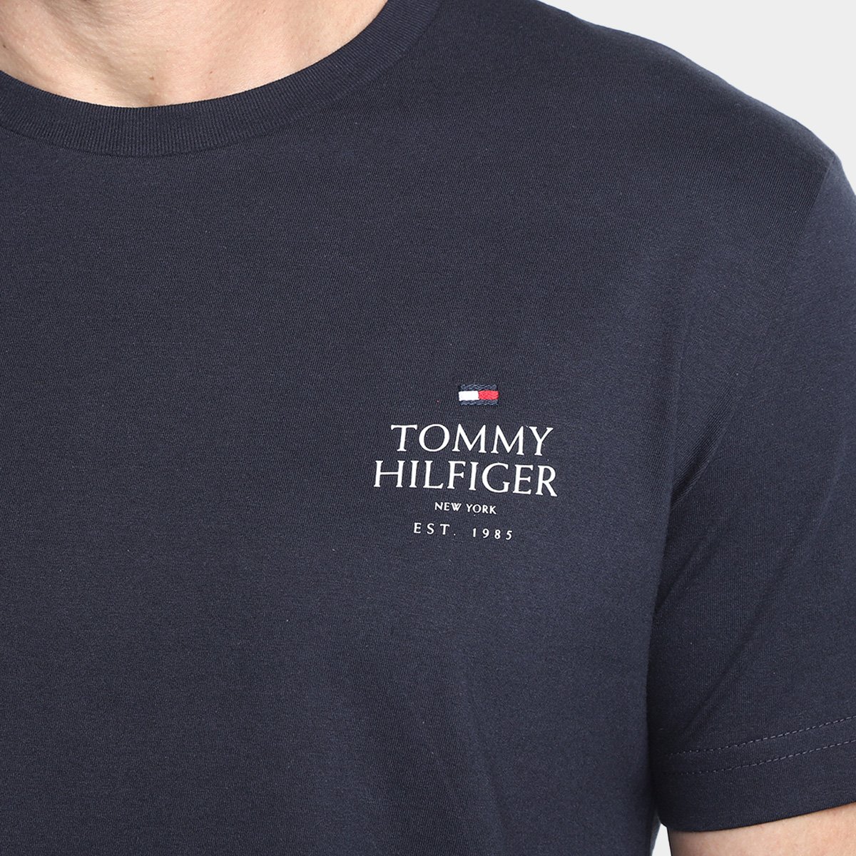 Camiseta Tommy Hilfiger Stack Brand Love Masculina - Tam: GG - 2
