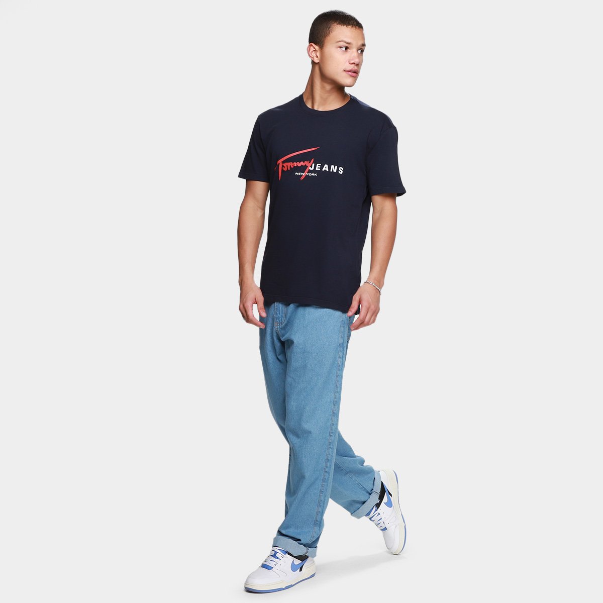 Camiseta Tommy Jeans Singtr Dna Masculina - Tam: P - 3