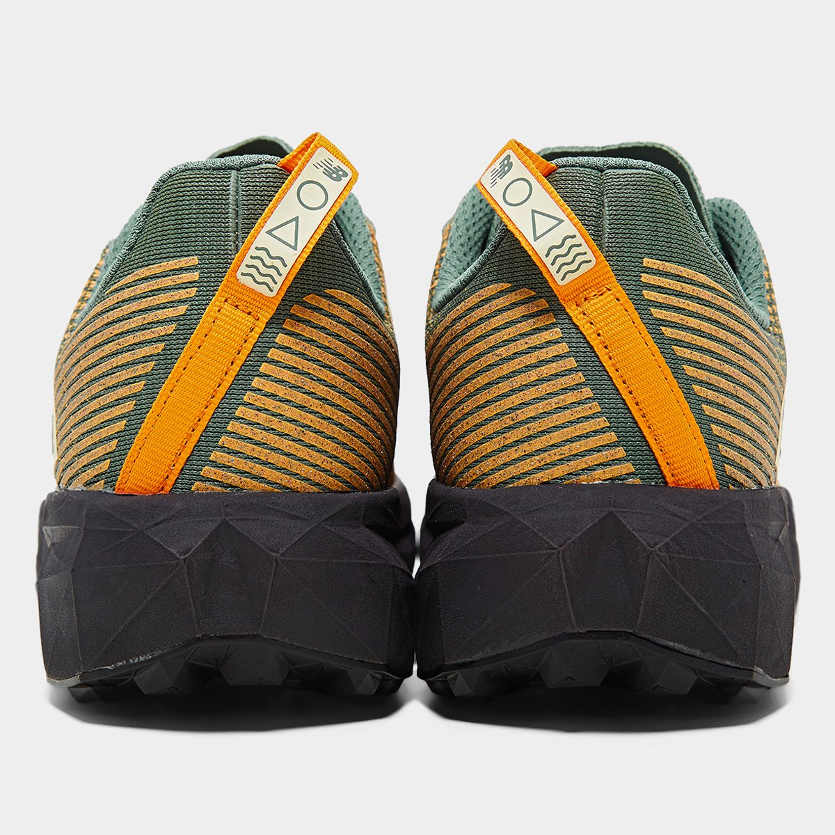 Tênis New Balance Fuelcell Venym Masculino - Tam: 39 - 2