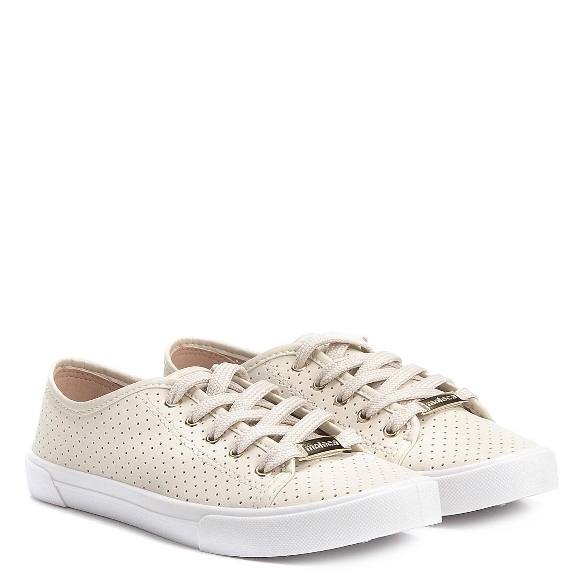 tênis moleca furinhos