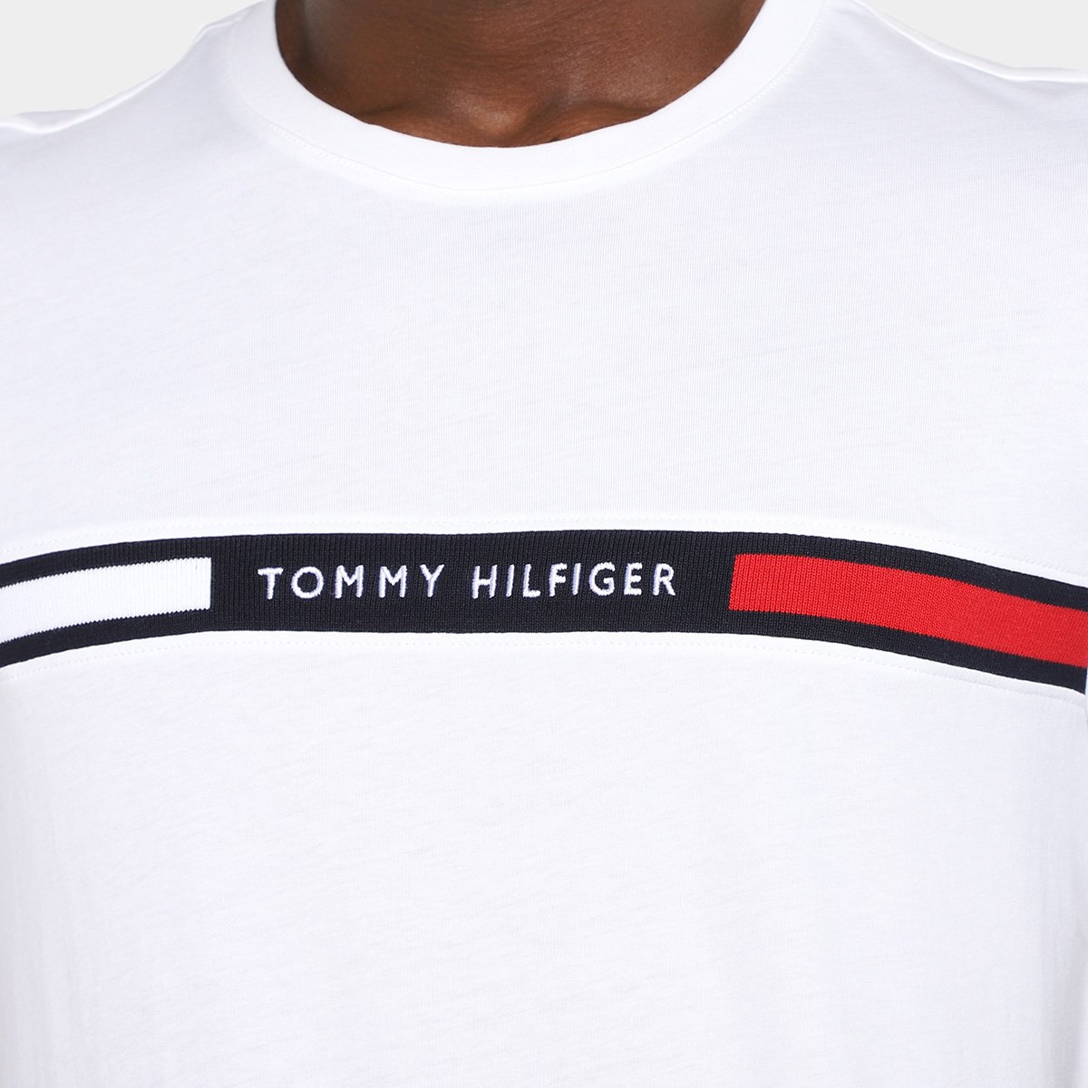 Camiseta Tommy Hilfiger Chest Insert Masculina - Tam: P - 2