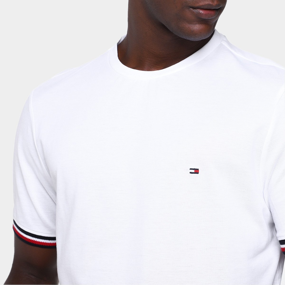 Camiseta Tommy Hilfiger Global Stripe Cuff Masculina - Tam: M - 2