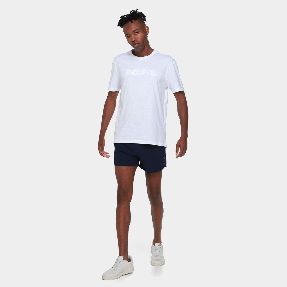 Camiseta Calvin Klein Embossed Color Masculino - Tam: P - 3