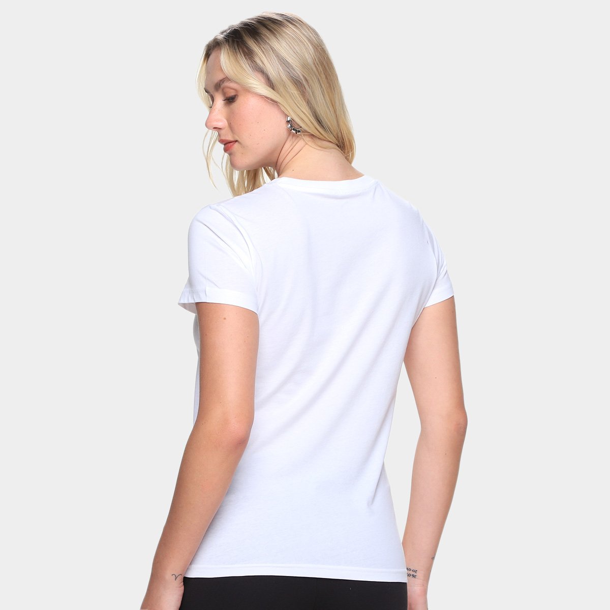 Camiseta Puma Graphics Branded Leaf Feminina - Tam: P - 1