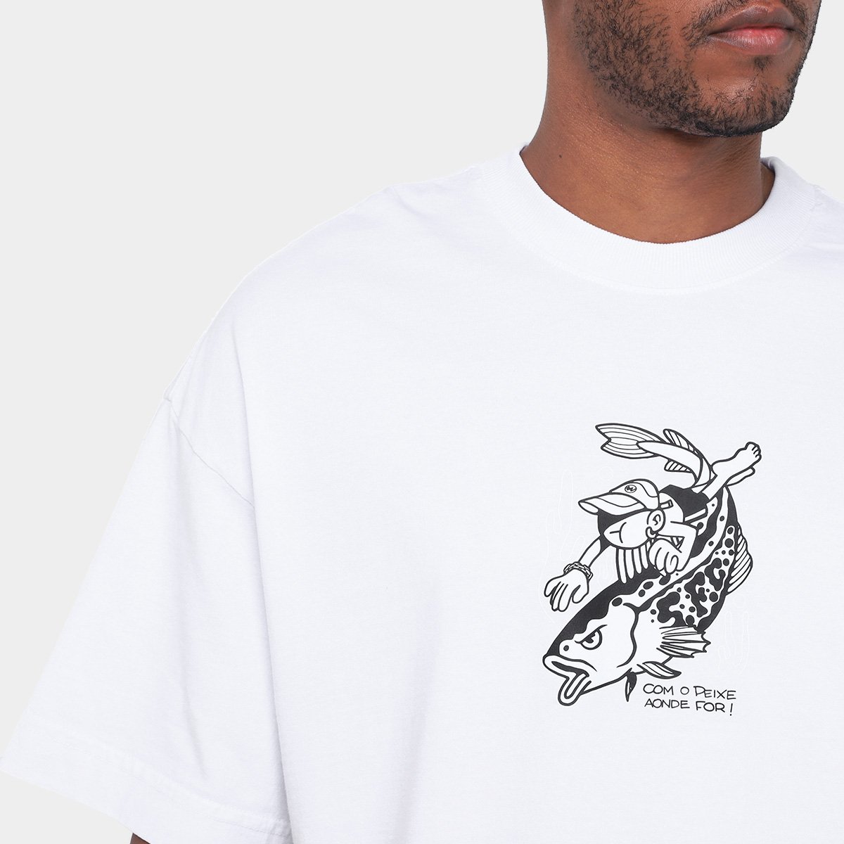 Camiseta Oversized Santos Com o Peixe Masculina - Tam: P - 2