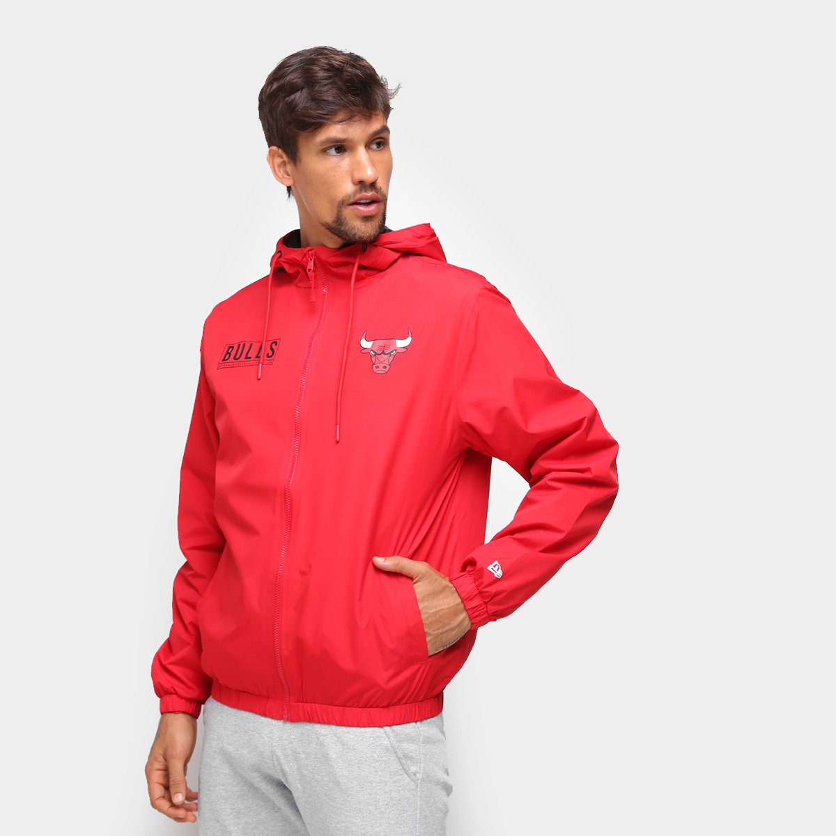 Jaqueta Corta Vento NBA Chicago Bulls New Era Urban Tech Association Masculina