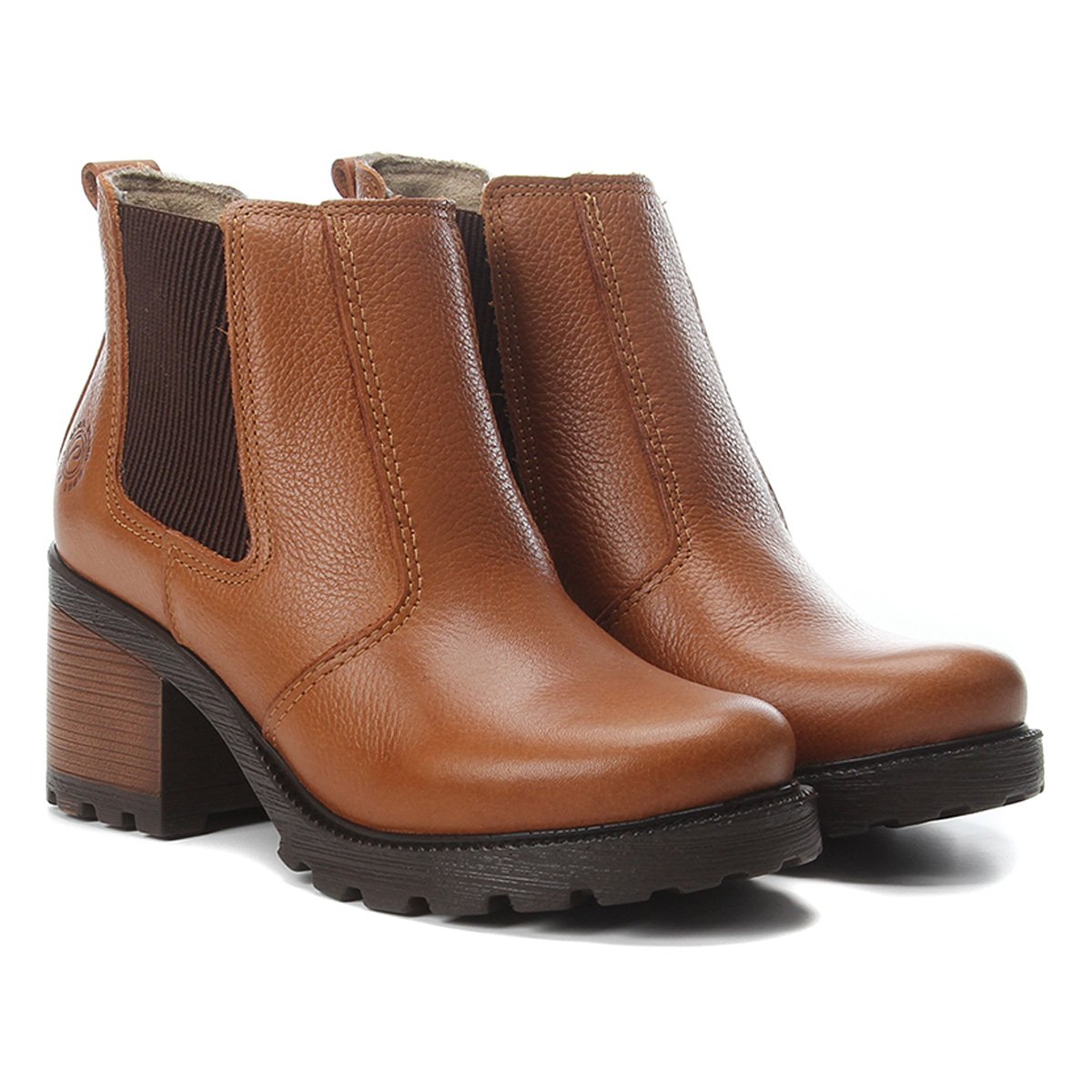 bota tratorada pegada