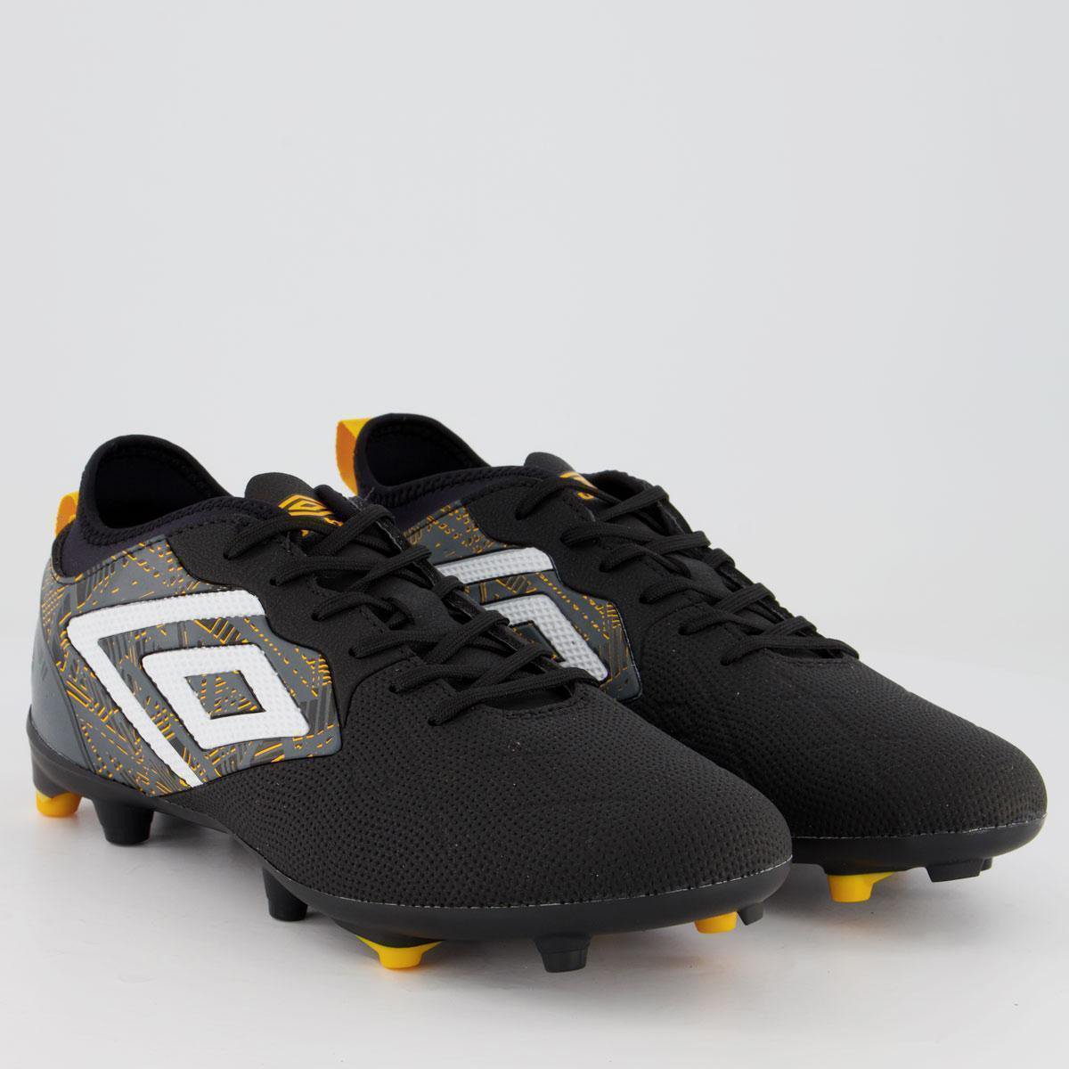 Chuteira Campo Umbro Tocco II Club - Tam: 44 - 1