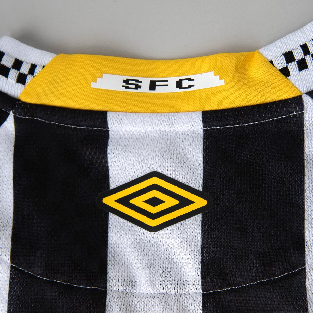 Camisa Infantil Santos II 25/26 s/n Umbro - Tam: 8A - 2