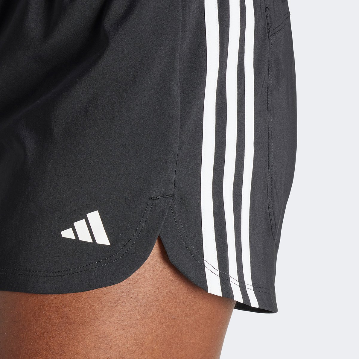 Short Adidas Pacer 3 Listras Feminino - Tam: P - 2