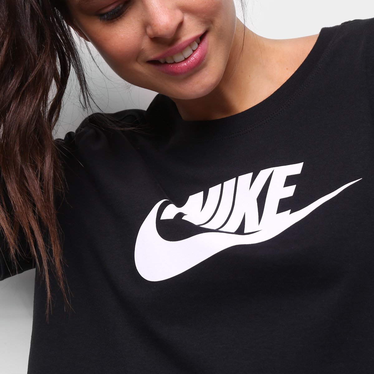 Camiseta Cropped Nike Sportswear Essential CR Feminina - Tam: GG - 2