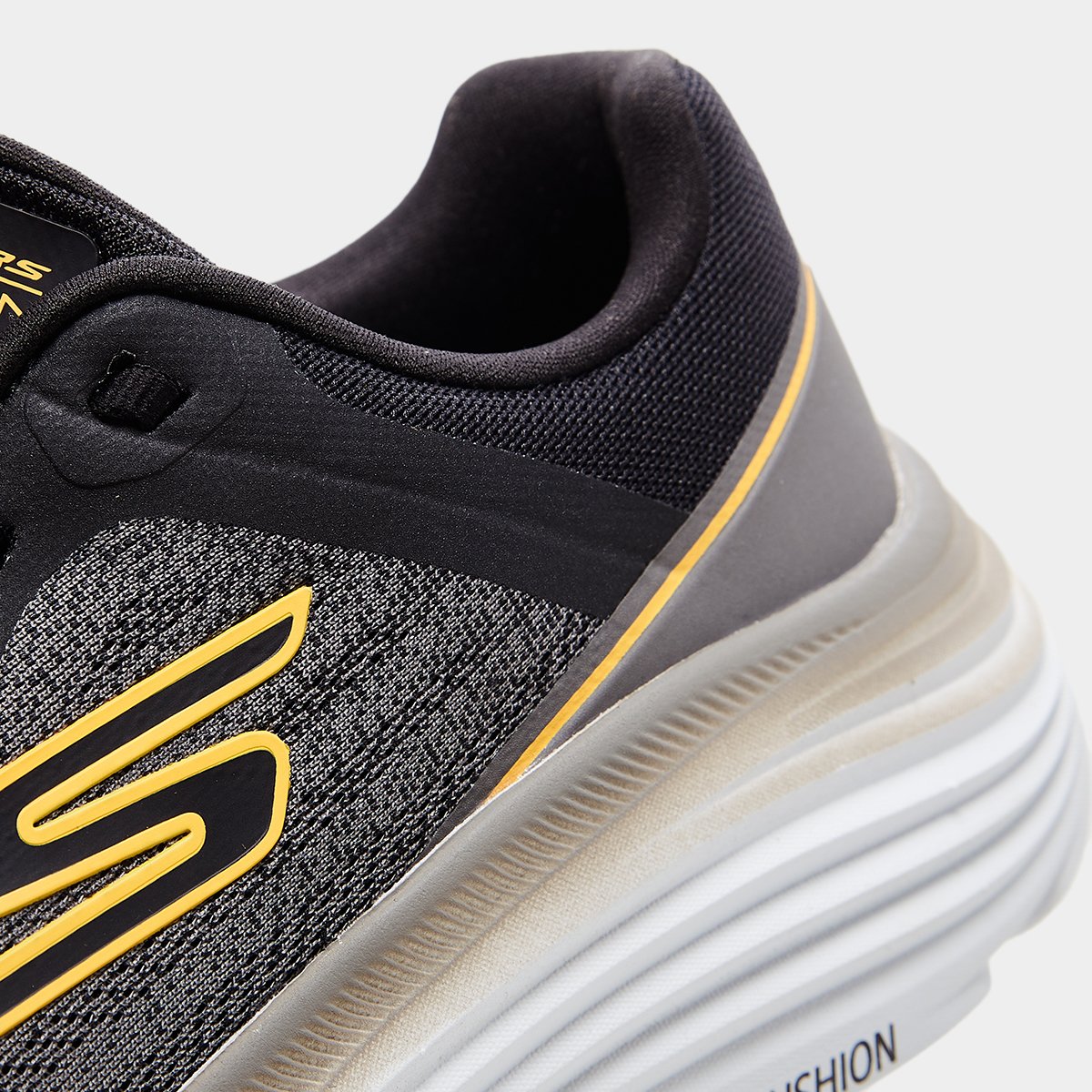 Tênis Skechers Max Cushioning Endeavour Masculino - Tam: 38 - 5