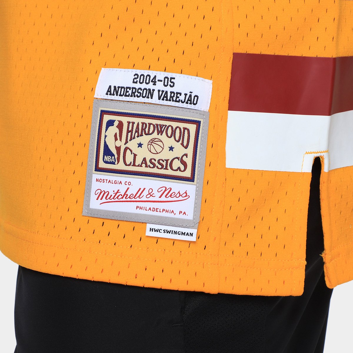Regata NBA Cleveland Cavaliers Mitchell & Ness Anderson Varejão Masculina - Tam: P - 4