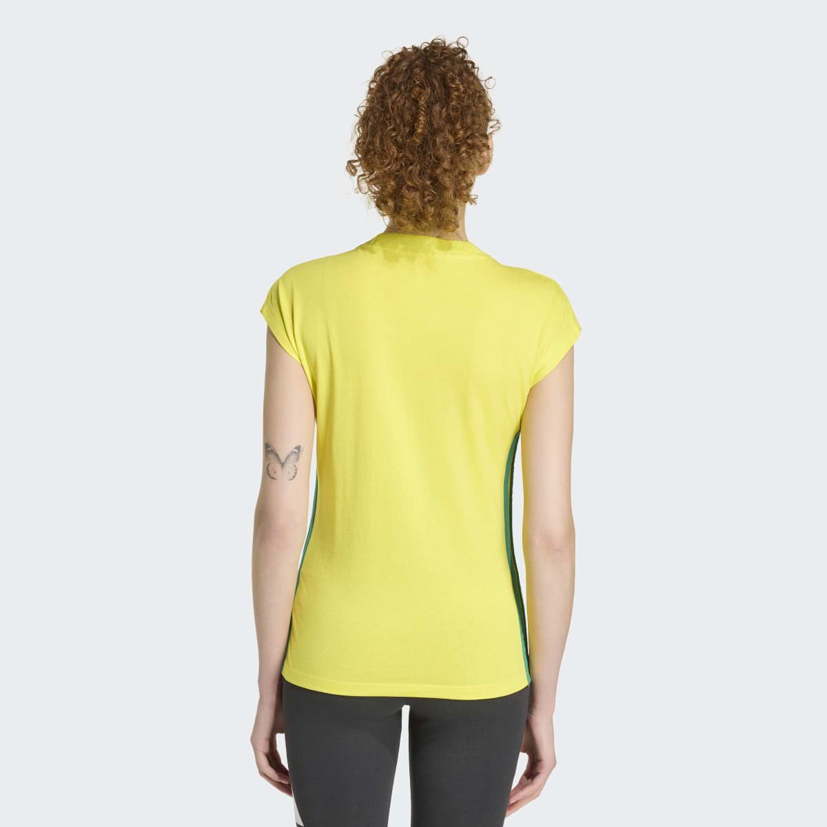 Camiseta Adidas  Feminina - Tam: G - 1